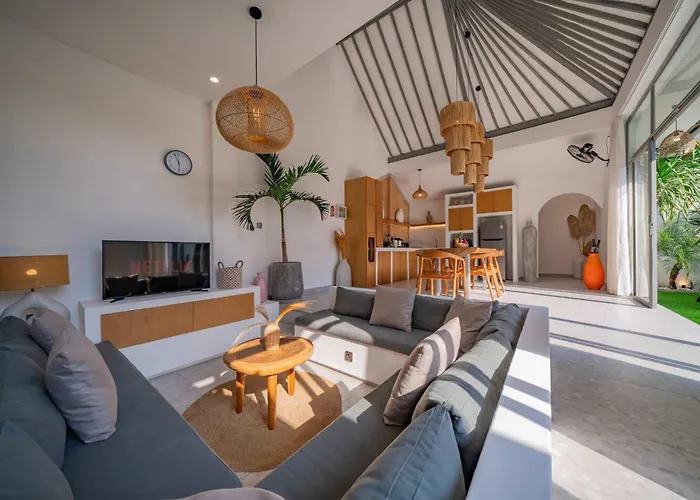 فيلة 3br Spacious W- Pool Near سمينياك