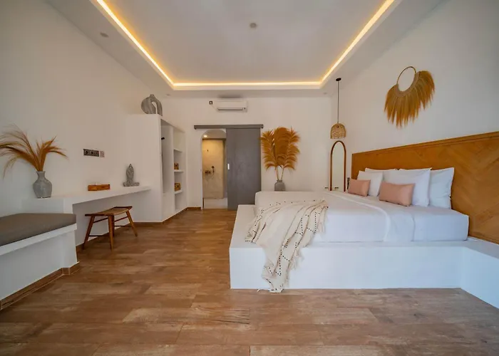 3br Spacious W- Pool Near فيلة *