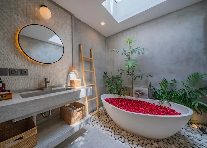 3br Spacious W- Pool Near فيلة *