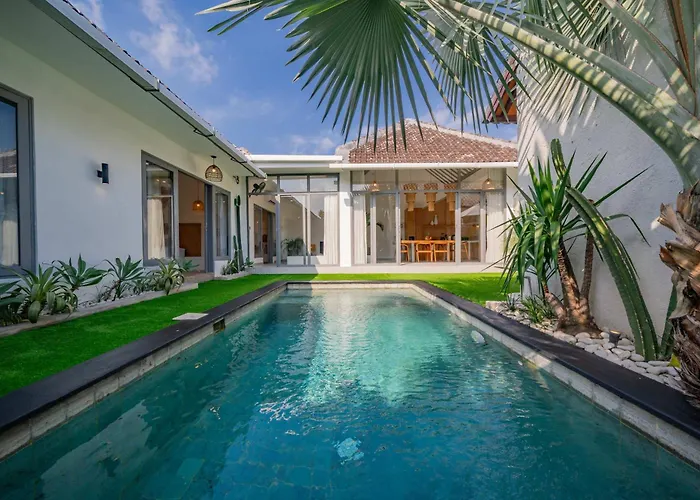 3br Spacious W- Pool Near فيلة *
