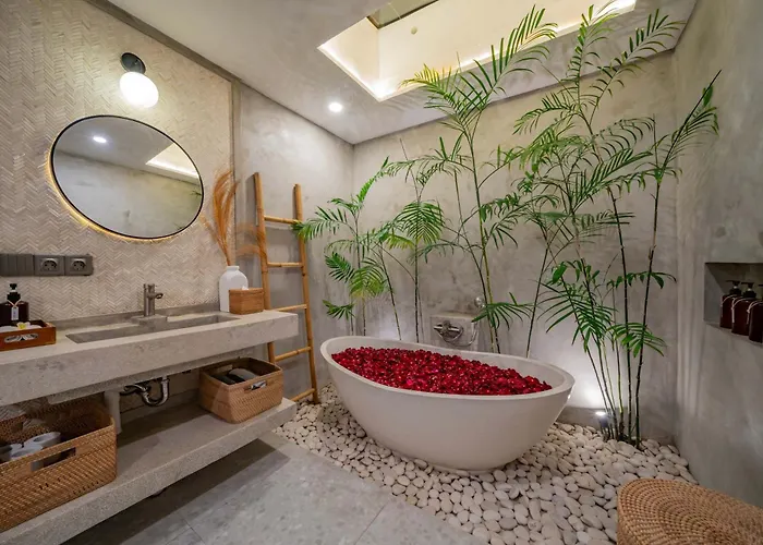 3br Spacious W- Pool Near سمينياك
