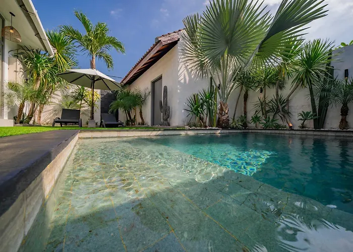 3br Spacious W- Pool Near