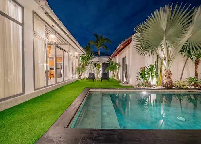 3br Spacious W- Pool Near فيلة *