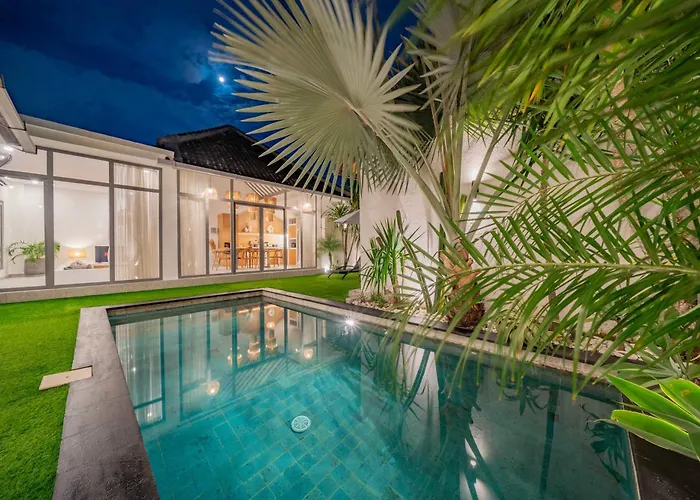 3br Spacious W- Pool Near * سمينياك